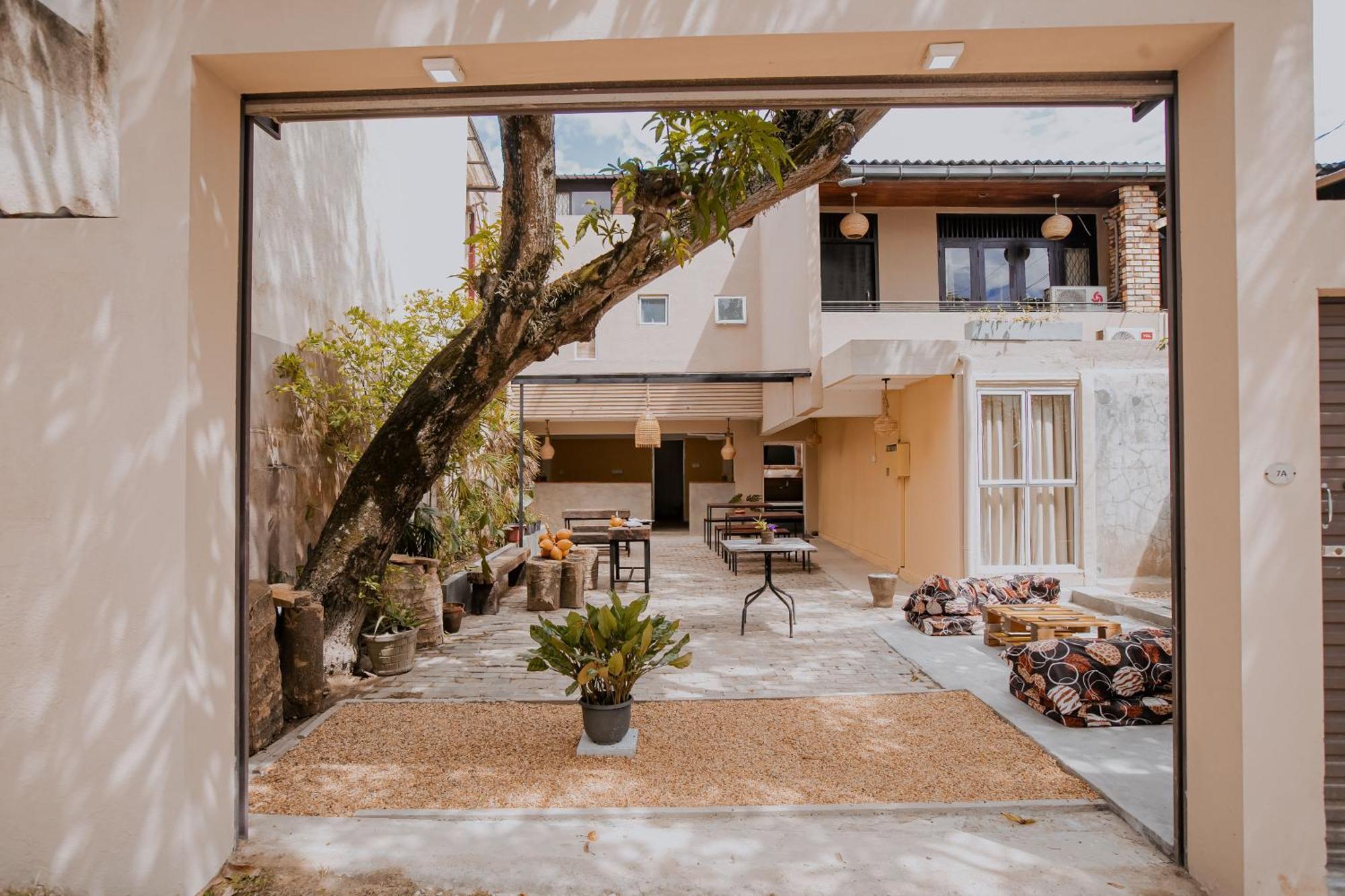 Drop Inn Hostels Colombo Exterior foto