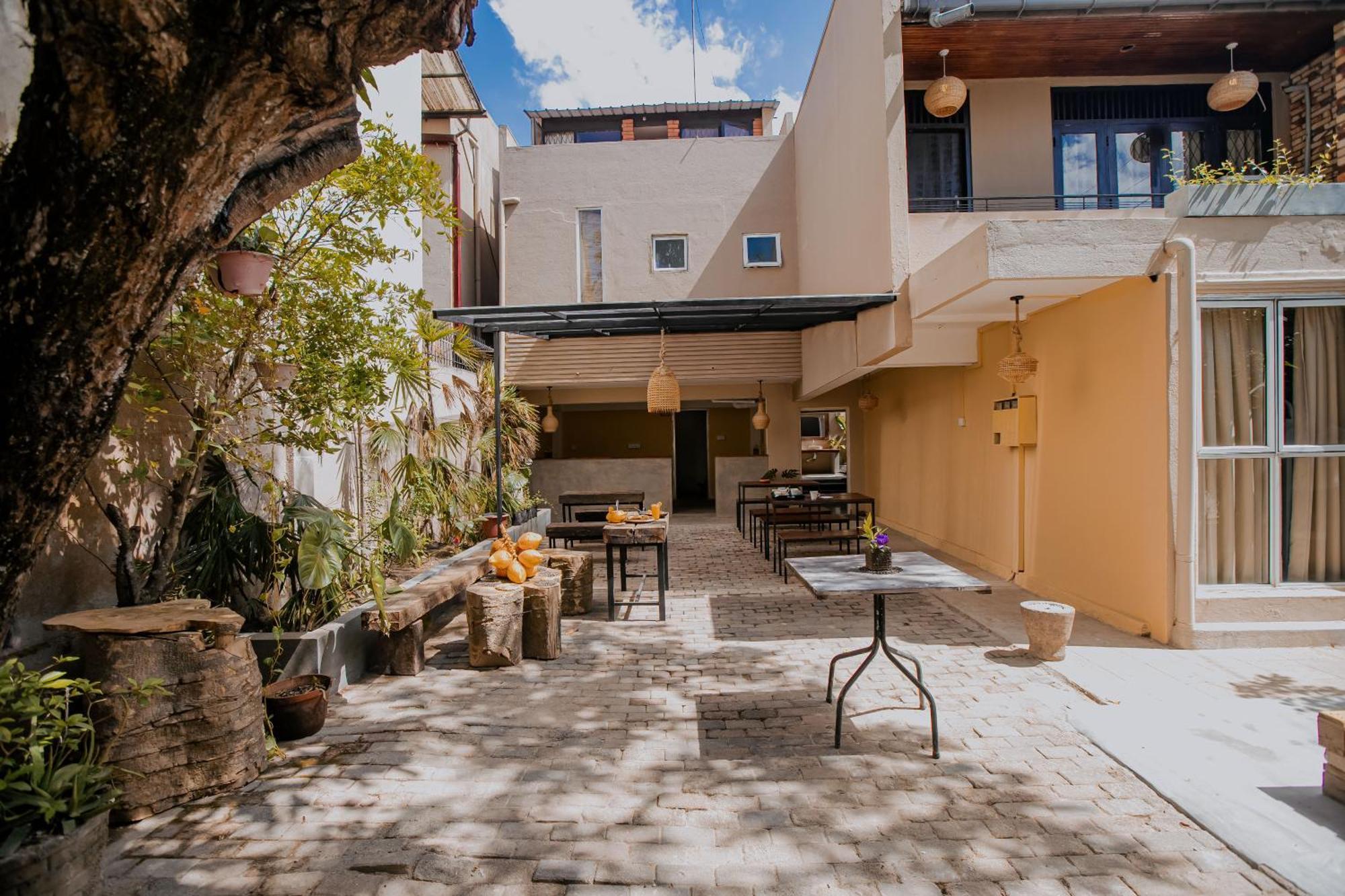 Drop Inn Hostels Colombo Exterior foto
