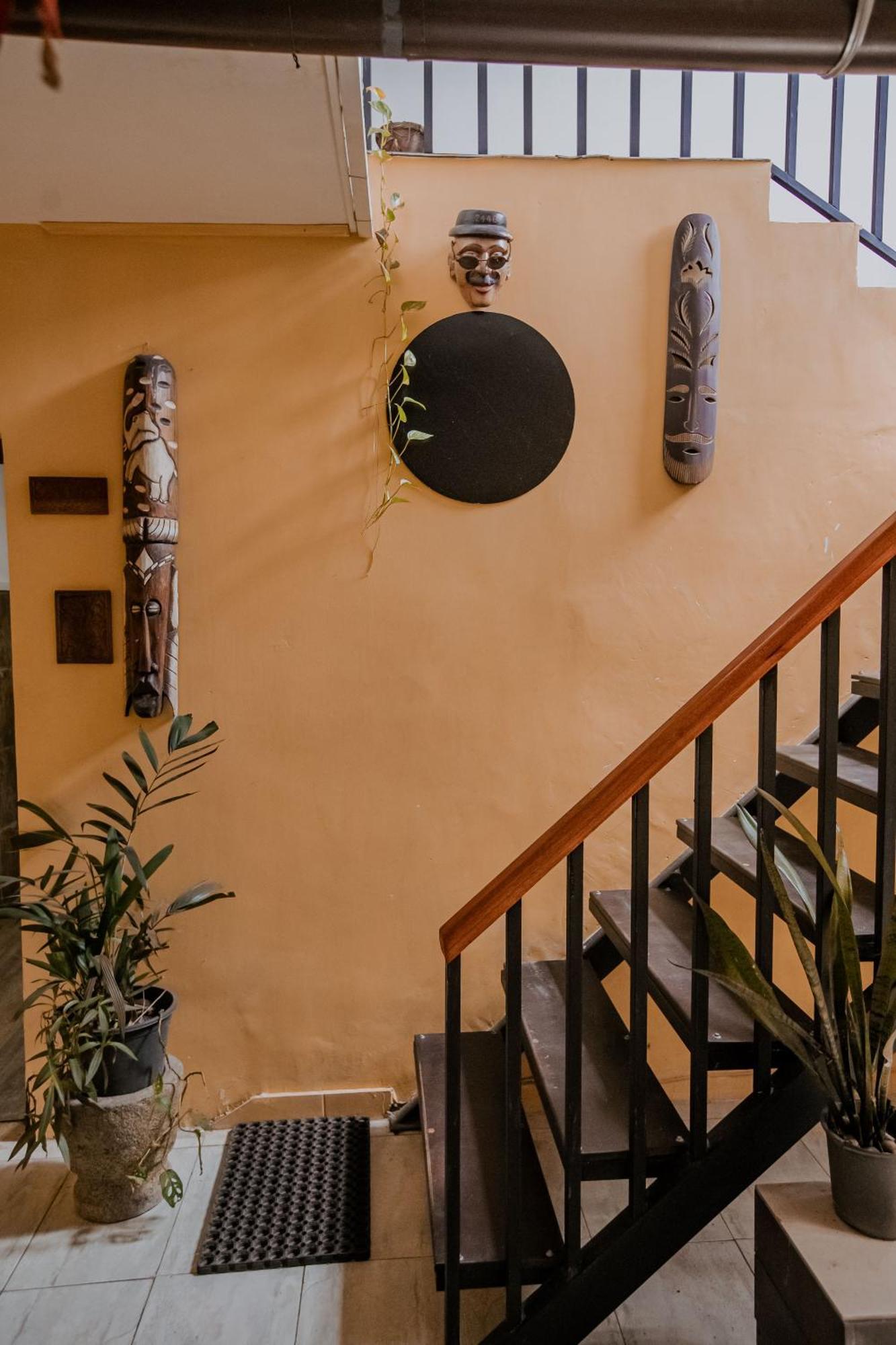 Drop Inn Hostels Colombo Exterior foto
