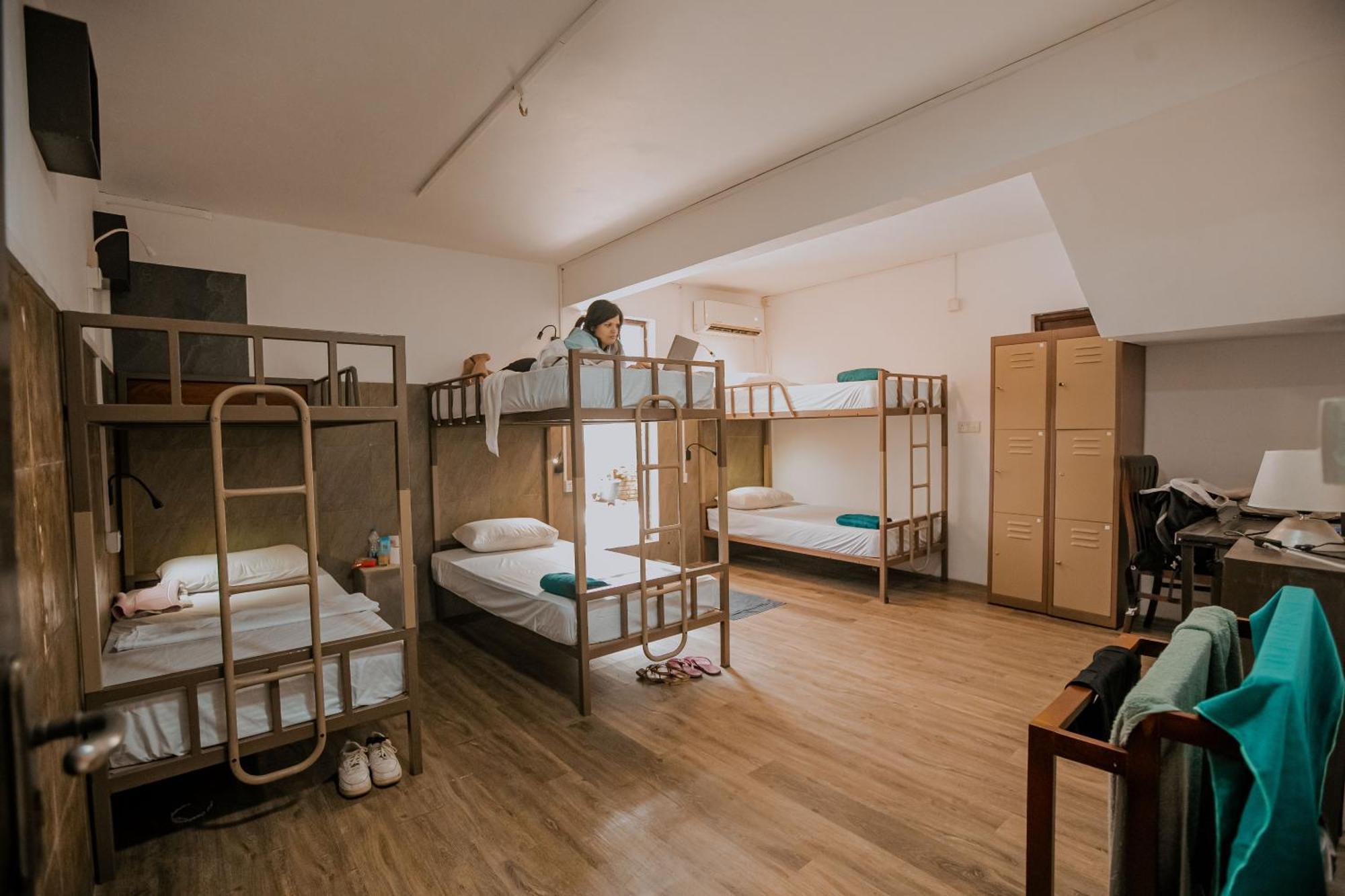 Drop Inn Hostels Colombo Exterior foto
